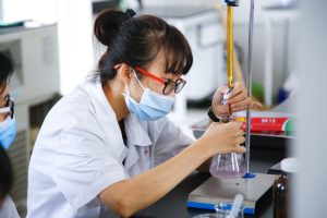 Ngành Hóa dược được đánh giá là ngành học có nhiều tiềm năng phát triển trong tương lai